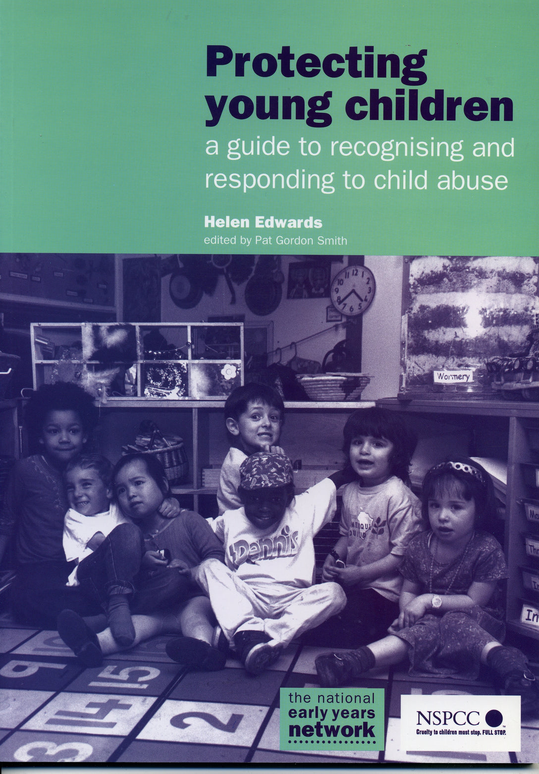 Protecting Young Children by Helen Edwards, Pat Gordon Gordon Smith